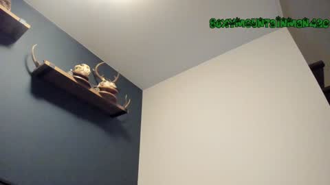 Snapshot of sexymountainman420 chatting on 12/05/24, 03:04 Sexymountainman420 online show from 12/05/24, 03:04