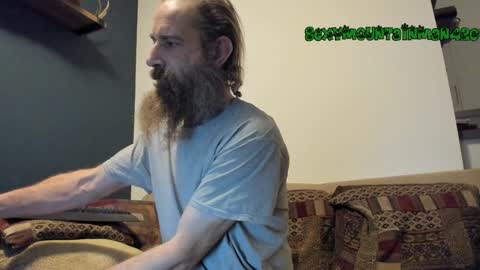 Snapshot of sexymountainman420 chatting on 12/08/24, 11:08 Sexymountainman420 online show from 12/08/24, 11:08
