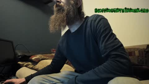 Snapshot of sexymountainman420 chatting on 12/11/24, 07:42 Sexymountainman420 online show from 12/11/24, 07:42