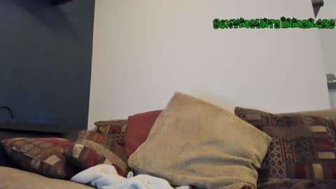 Snapshot of sexymountainman420 chatting on 02/16/25, 09:48 Sexymountainman420 online show from 02/16/25, 09:48