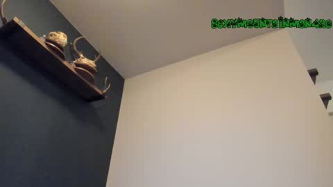 Snapshot of sexymountainman420 chatting on 02/22/25, 04:18 Sexymountainman420 online show from 02/22/25, 04:18