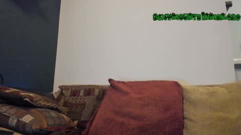 Snapshot of sexymountainman420 chatting on 02/23/25, 06:34 Sexymountainman420 online show from 02/23/25, 06:34