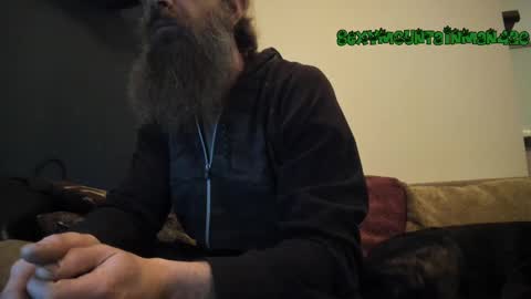 Snapshot of sexymountainman420 chatting on 02/24/25, 01:24 Sexymountainman420 online show from 02/24/25, 01:24