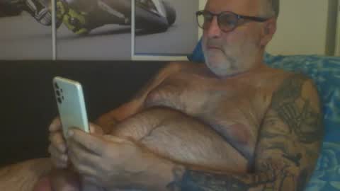Snapshot of sexypaa chatting on 02/27/25, 09:14 sexypaa online show from 02/27/25, 09:14