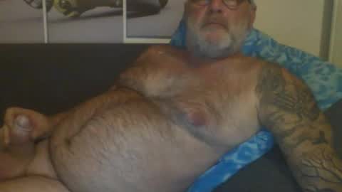 Snapshot of sexypaa chatting on 03/03/25, 09:05 sexypaa online show from 03/03/25, 09:05