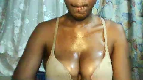 Snapshot of sexypearl45 chatting on 02/16/25, 09:16 taiyan online show from 02/16/25, 09:16