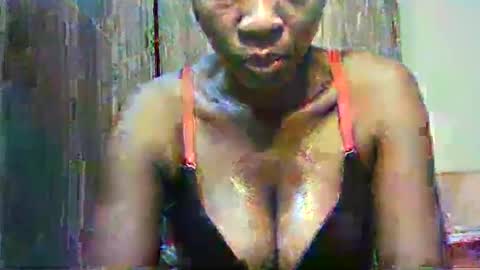 Snapshot of sexypearl45 chatting on 02/17/25, 09:30 taiyan online show from 02/17/25, 09:30