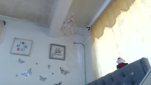 Snapshot of sexysafiravenus chatting on 12/11/24, 04:31 Venus Independent Model online show from 12/11/24, 04:31