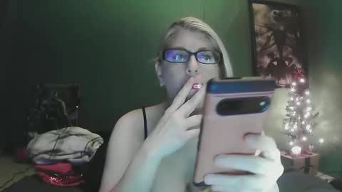 sexystripper69 online show from 12/30/24, 01:26