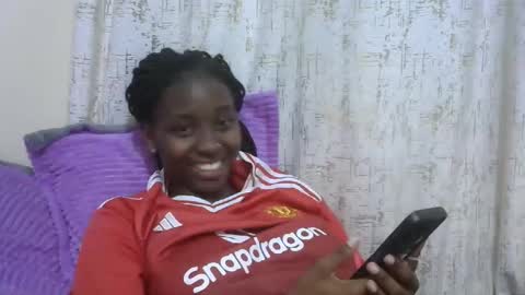 Snapshot of sexytinyy chatting on 11/08/25, 11:03 maria online show from 11/08/25, 11:03