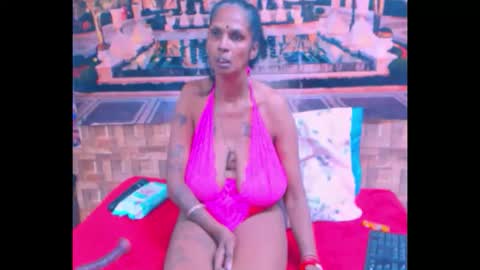 sexyva4u2luv online show from 10/08/25, 07:00