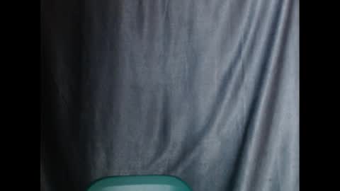 Snapshot of sexyxbunnyxx chatting on 12/05/24, 07:05 Blue online show from 12/05/24, 07:05