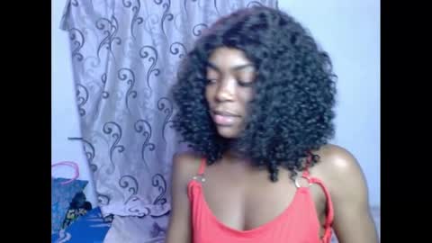 Snapshot of sexyxbunnyxx chatting on 01/23/25, 12:35 Blue online show from 01/23/25, 12:35