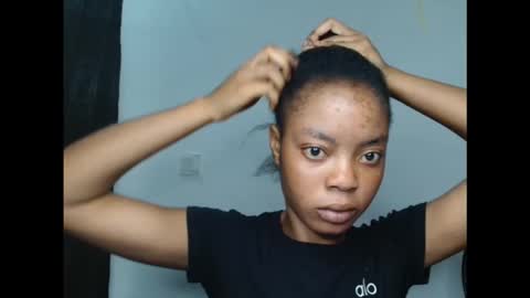 sexyxpeach online show from 10/19/25, 04:18