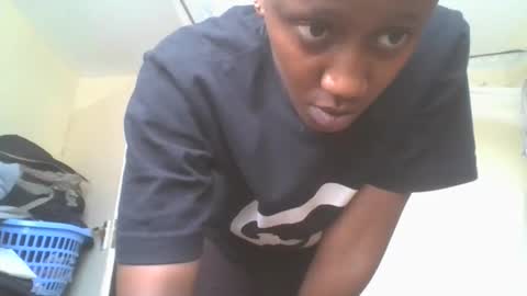 Mel online show from 10/10/25, 10:47