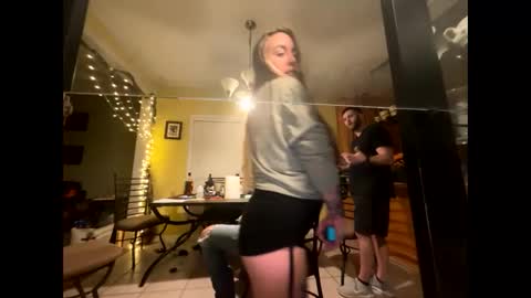 Snapshot of sga20233 chatting on 01/30/25, 10:50 sga20233 online show from 01/30/25, 10:50