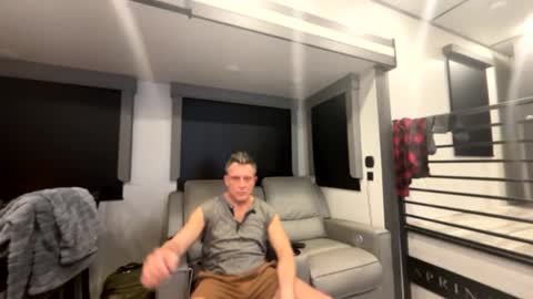 Snapshot of sga20233 chatting on 03/07/25, 08:23 sga20233 online show from 03/07/25, 08:23