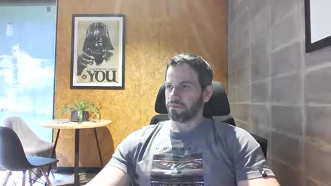 Snapshot of shad0w_hunter chatting on 12/19/24, 01:51 shad0w_hunter online show from 12/19/24, 01:51