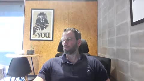 Snapshot of shad0w_hunter chatting on 02/14/25, 08:15 shad0w_hunter online show from 02/14/25, 08:15