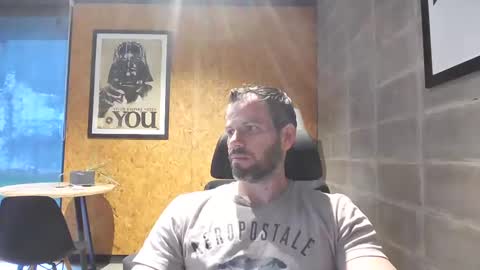 Snapshot of shad0w_hunter chatting on 02/24/25, 09:41 shad0w_hunter online show from 02/24/25, 09:41