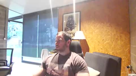 Snapshot of shad0w_hunter chatting on 09/24/25, 09:18 shad0w_hunter online show from 09/24/25, 09:18