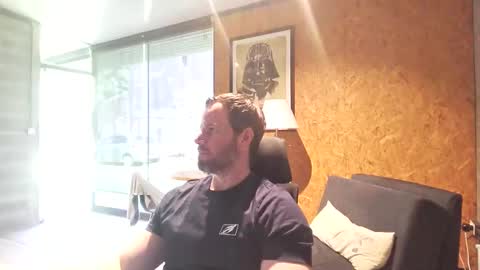 Snapshot of shad0w_hunter chatting on 10/21/25, 01:56 shad0w_hunter online show from 10/21/25, 01:56