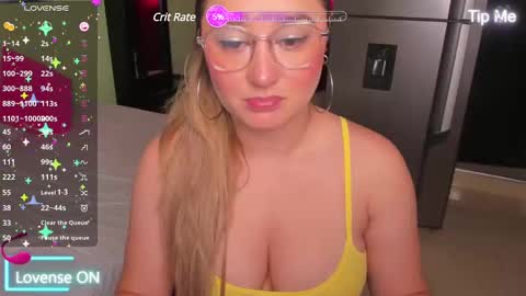 Snapshot of shaddaysmith chatting on 01/20/25, 01:00 Shaday online show from 01/20/25, 01:00