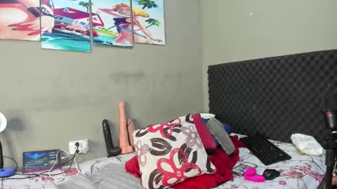 shadia online show from 11/20/25, 11:54