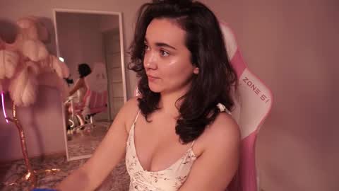 Lily  online show from 11/03/25, 01:56