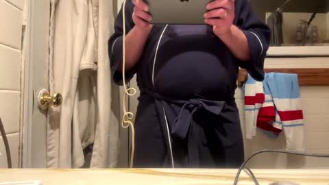 Snapshot of shadystl chatting on 01/27/25, 07:45 shadystl online show from 01/27/25, 07:45