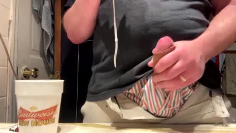 Snapshot of shadystl chatting on 02/17/25, 09:24 shadystl online show from 02/17/25, 09:24