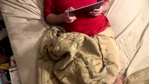 Snapshot of shadystl chatting on 11/17/25, 08:47 shadystl online show from 11/17/25, 08:47