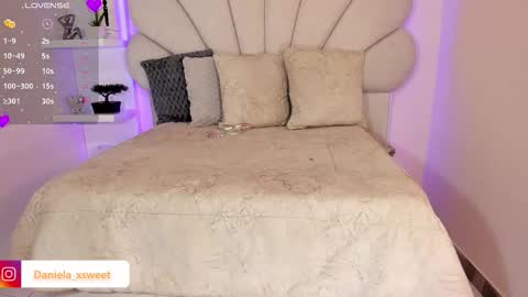 Snapshot of shairytovar chatting on 10/06/25, 05:38 shairytovar online show from 10/06/25, 05:38