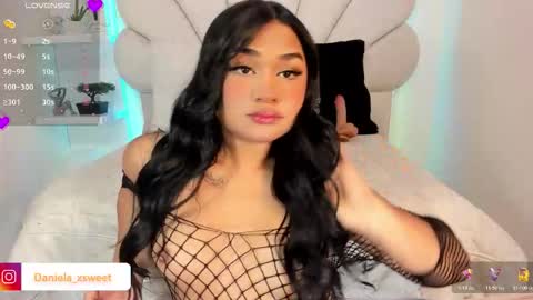 Snapshot of shairytovar chatting on 11/19/25, 06:35 shairytovar online show from 11/19/25, 06:35