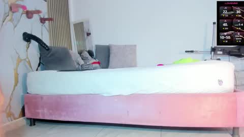 shalomexotic online show from 09/20/25, 12:06