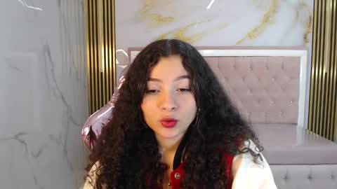 Snapshot of shalon_diaz_sub chatting on 01/02/25, 12:57 Shalon online show from 01/02/25, 12:57