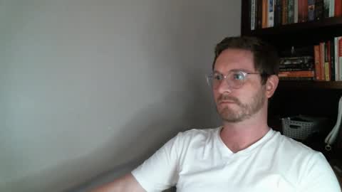 Snapshot of shamelesswetdream chatting on 02/19/25, 12:46 shamelesswetdream online show from 02/19/25, 12:46