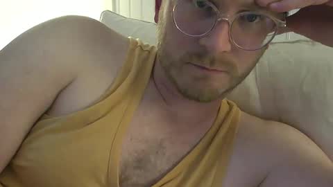 Snapshot of shamelesswetdream chatting on 02/26/25, 04:03 shamelesswetdream online show from 02/26/25, 04:03