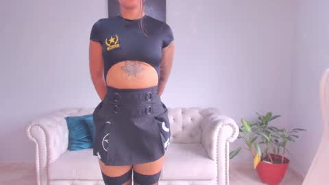 onlyfans shanabellucy online show from 01/30/25, 04:02