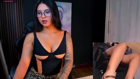 onlyfans shanabellucy online show from 10/07/25, 07:22