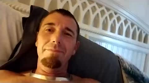 shane198569 online show from 10/19/25, 08:09