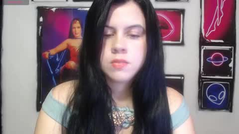 Snapshot of shanellmoore chatting on 12/30/24, 08:25 Shanell Moore online show from 12/30/24, 08:25