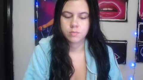 Snapshot of shanellmoore chatting on 02/06/25, 10:48 Shanell Moore online show from 02/06/25, 10:48