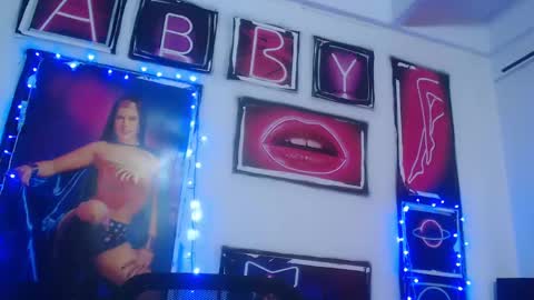 Snapshot of shanellmoore chatting on 02/07/25, 04:35 Shanell Moore online show from 02/07/25, 04:35