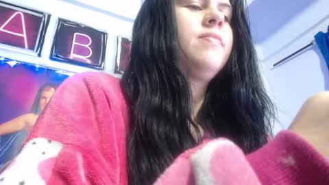 Snapshot of shanellmoore chatting on 02/11/25, 12:27 Shanell Moore online show from 02/11/25, 12:27