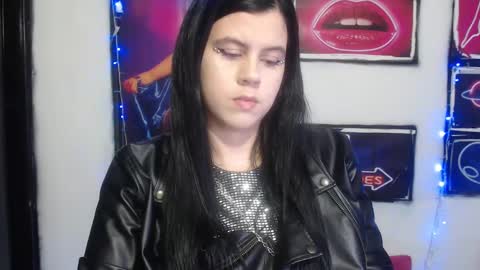 Snapshot of shanellmoore chatting on 02/15/25, 08:22 Shanell Moore online show from 02/15/25, 08:22