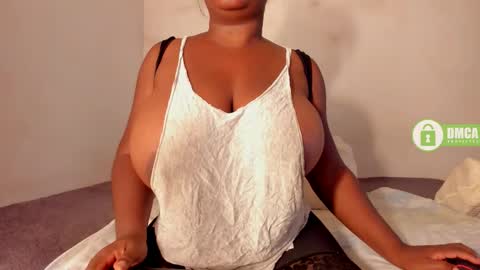 Danna online show from 11/13/25, 03:33