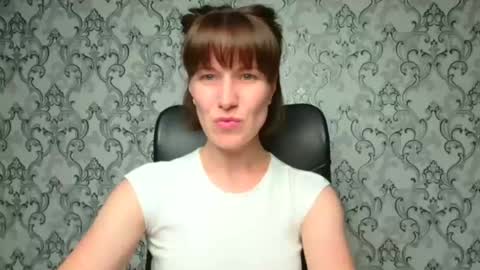 Snapshot of shannen_sweet chatting on 09/15/25, 10:59 Shannen online show from 09/15/25, 10:59