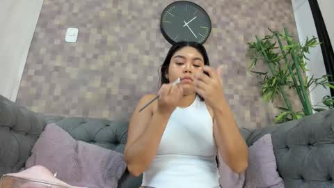 SHANON online show from 11/03/25, 12:17