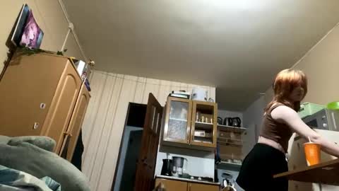 Kristin online show from 10/14/25, 05:08